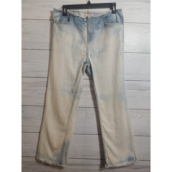 Free People The Cropped Bootcut Jeans denim Raw Waistband Bleached size 28 - Picture 1 of 7